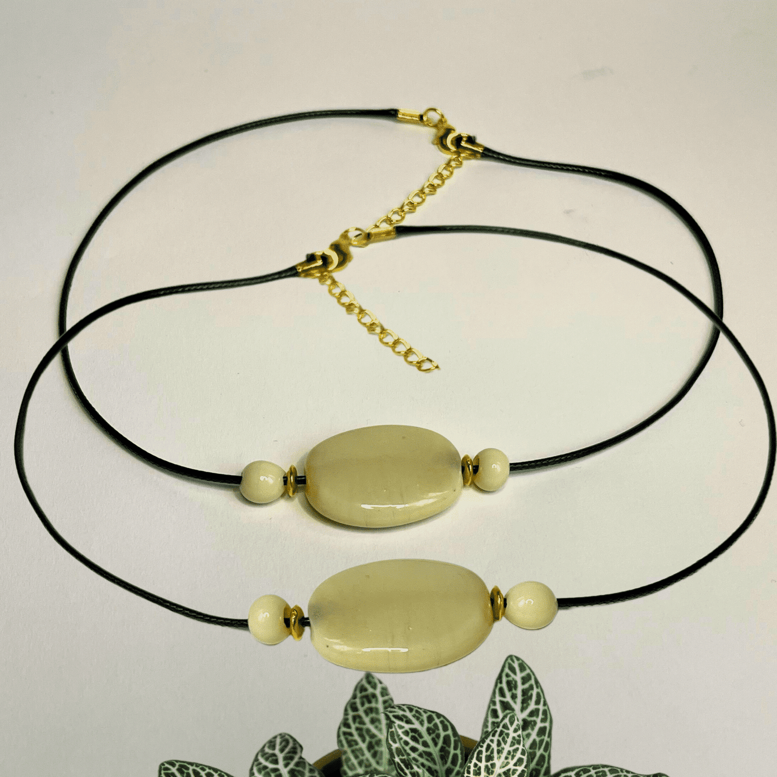 Ivory-style Pendant Necklace